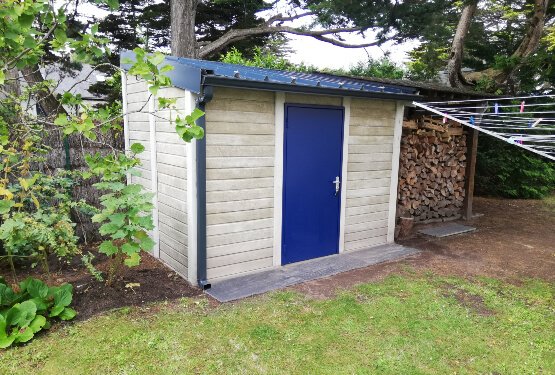 Abri de jardin en béton aspect bois 1 pente